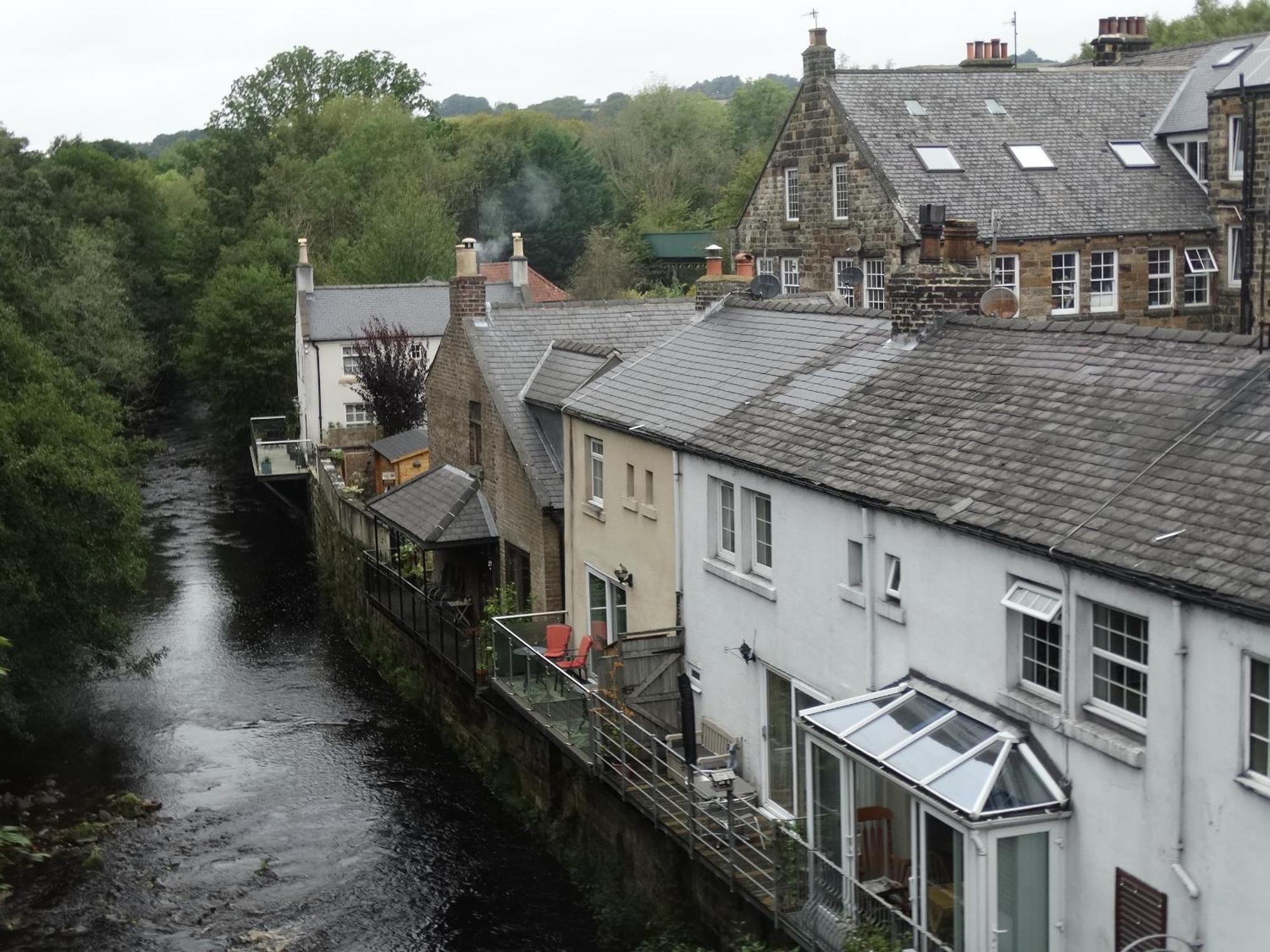 Riverbank View Whitby Exterior foto
